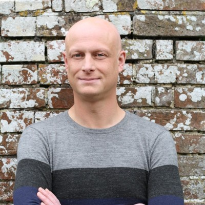 Simon Dixon